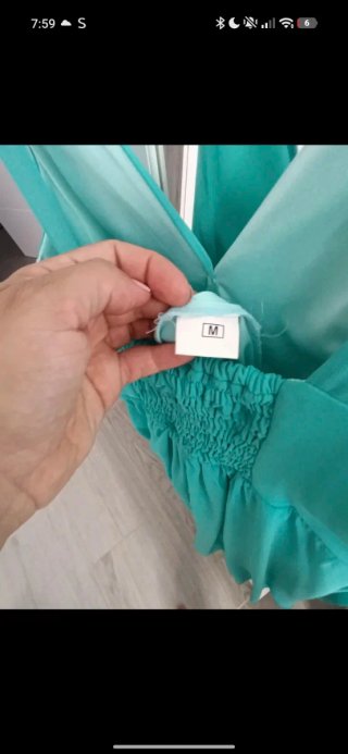 Vestido fiesta azul turquesa con flor