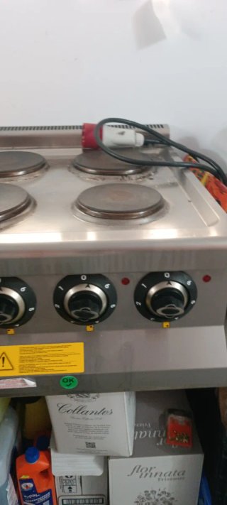 Cocina Industrial Eléctrica 4 Platos