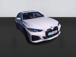 BMW i4   eDrive40