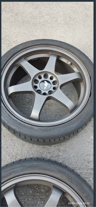 Llantas Japan Racing JR3 18x8