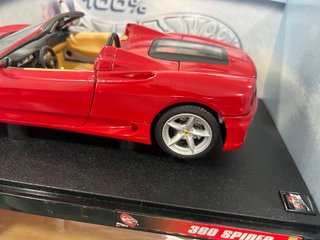 Hot Wheels Ferrari 360 Spider Vermelho