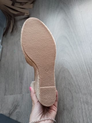 Alpargatas Cereza Beige/Oro Talla 37