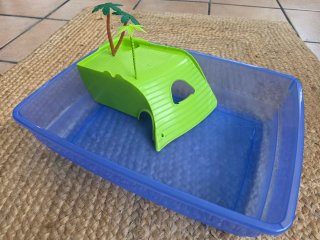 2 tortugueras con accesorios