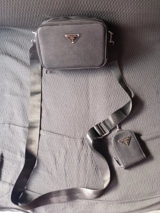 Bandolera Prada Negra Hombre Nueva
