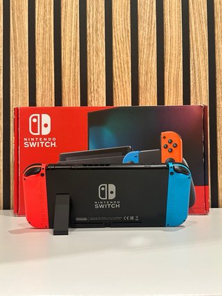 MUCHOS JUEGOS!!! Nintendo Switch con Accesorios