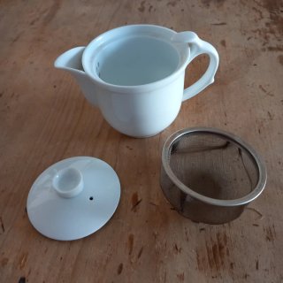 Lote 4 teteras porcelana blanca