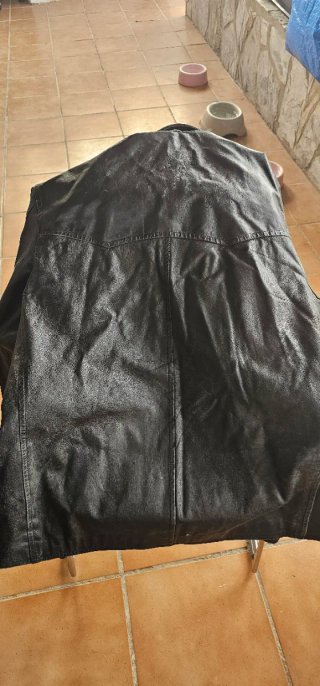Chaqueta de cuero negra Talla L