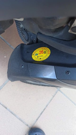 Piaggio MP3 Yourban 300cc Lt
