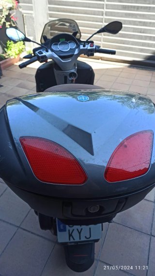 Piaggio MP3 Yourban 300cc Lt