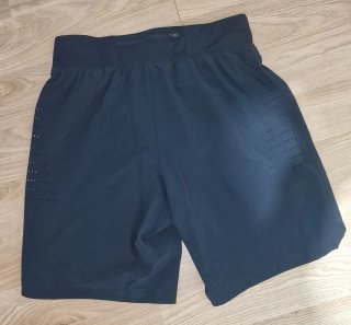 Bermudas Under Armour (4 en total)