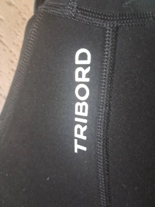 Neopreno infantil T12 negro y rosa