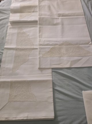Juego sábanas bordadas a mano, 135 cm