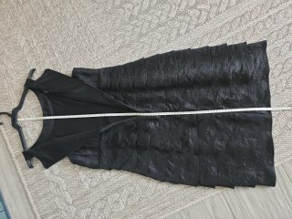 Vestido negro fiesta con pedrería