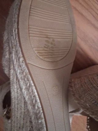 Sandalias Michael Kors Beige Cuña Sin Estrenar