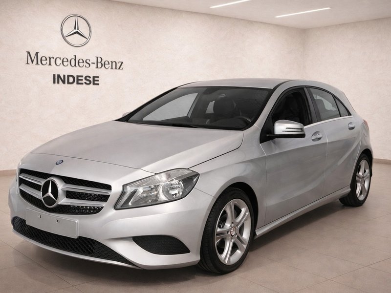 Mercedes-Benz Clase A 180-2012 - foto 1