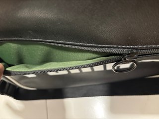 Bolsa de deporte Puma negra (NUEVA)