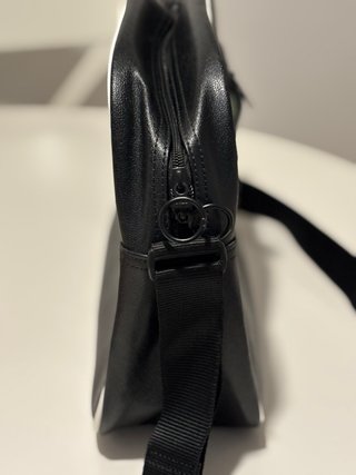 Bolsa de deporte Puma negra (NUEVA)