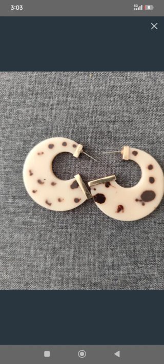 Pendientes Parfois Carey Beige y Marrón
