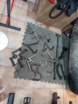 Agarres para poleas y accesorios gimnasio