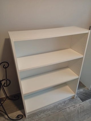 2 Estantería blanca de madera
