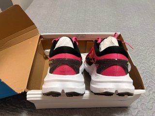 Zapatillas Hoka Talla 43 1/3