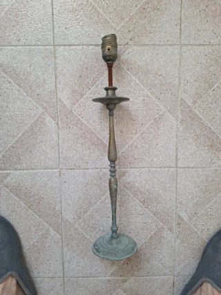 Candelabro antiguo metal