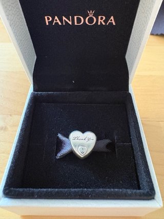 Charm Pandora Corazón Thank You