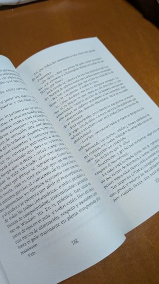 Libro, novela romántica