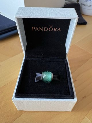 Charm Pandora Aguamarina Facetada