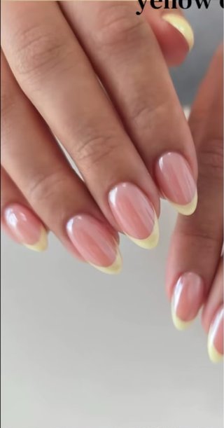 Uñas acrílicas o gel o cualquier material