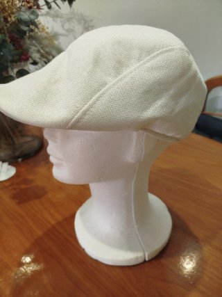 Gorra blanca