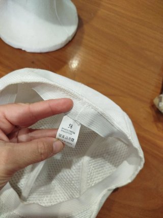 Gorra blanca