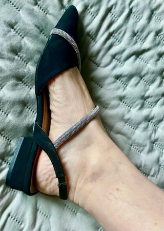 Zapatos de tacón con pedrería