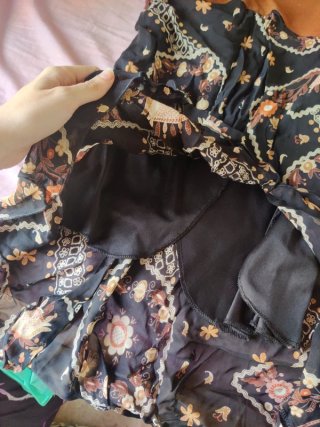 Falda vaporosa estampada Picotazos