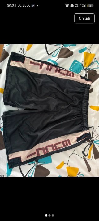 Pantaloncini Gucci estivi neri e rosa