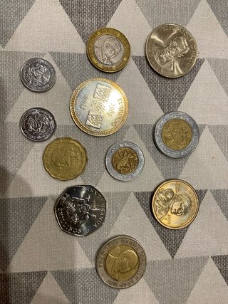 Monedas de Kenia, Uganda, Haití y más