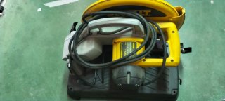 Ingletadora Dewalt para metal