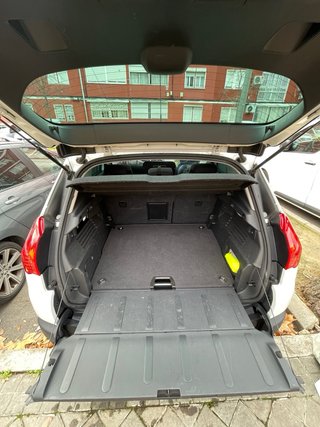 Peugeot 3008 2012