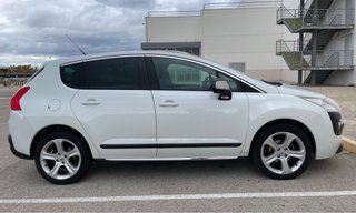 Peugeot 3008 2012