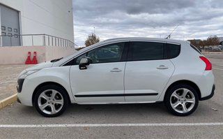 Peugeot 3008 2012