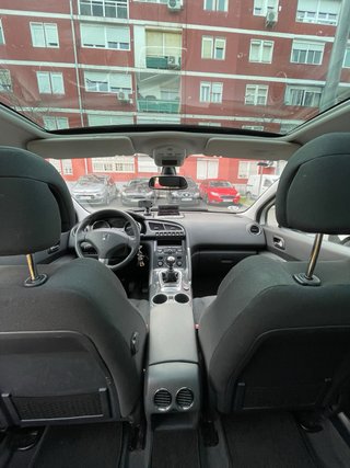 Peugeot 3008 2012