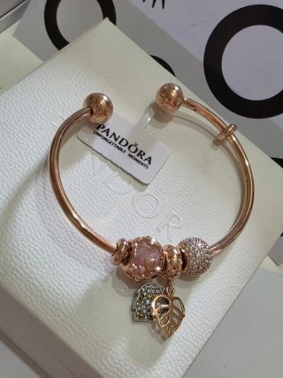 Pulsera Pandora Oro Rosa Charms
