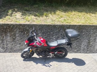 Yamaha MT-09 Tracer 2016 + Escape Miv