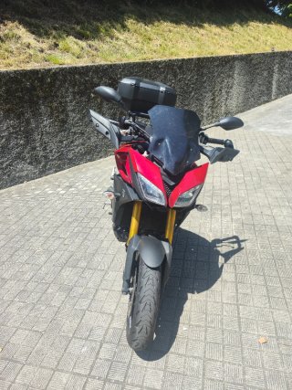 Yamaha MT-09 Tracer 2016 + Escape Miv