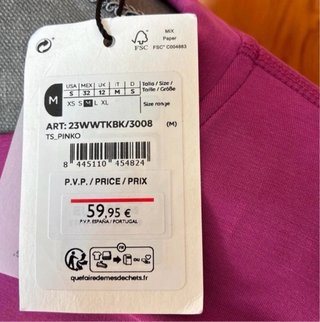 Camiseta Desigual corta fucsia talla M