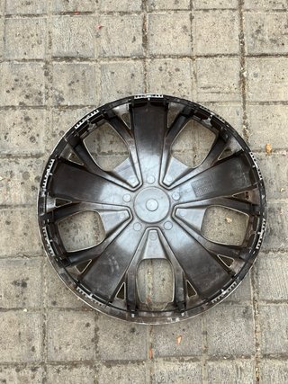 3 Tapacubos Originales Fiat 16”