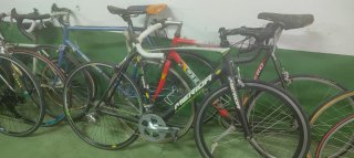 RUEDAS DE BICICLETAS REVISADAS PARA SU USO