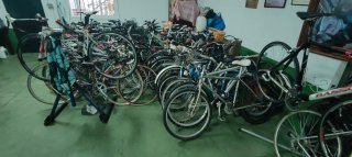 RUEDAS DE BICICLETAS REVISADAS PARA SU USO