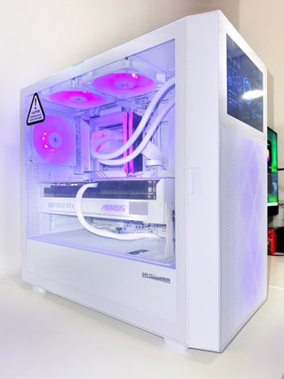 PC Gaming AORUS ICE 265K, 32G, 5080 Nuevo Garantía