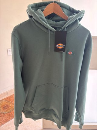 Sudadera Dickies Verde con Etiqueta